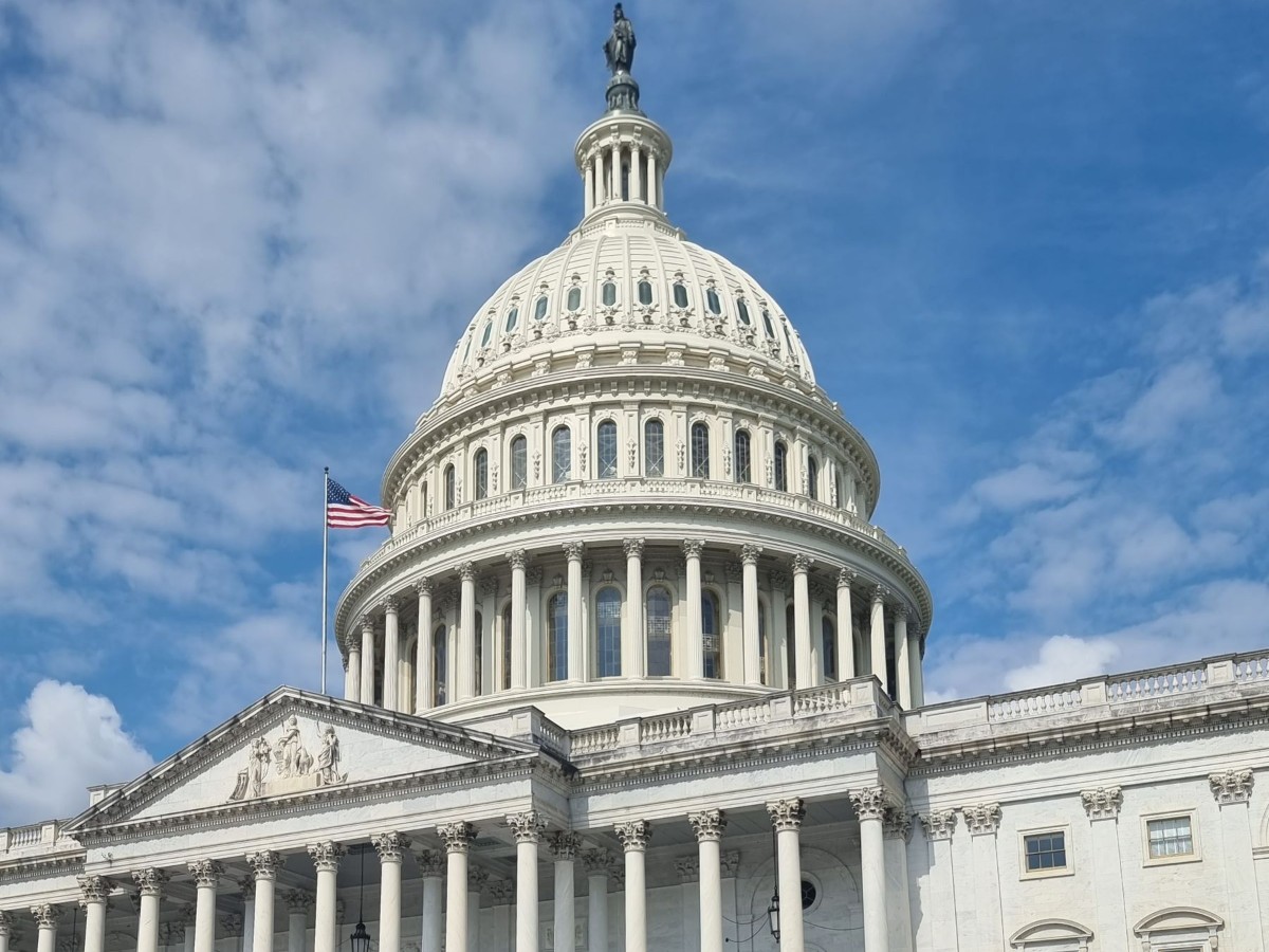 US Capitol building, vaping legislation coverage